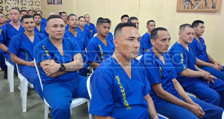 Internos del penal inician ciclo escolar. Foto: Cortesía/Radio ABC Stereo