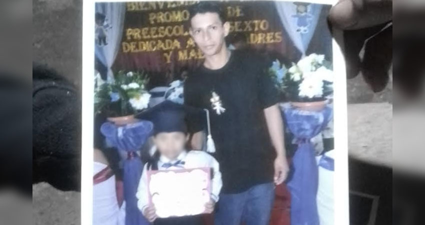 Álvaro José Centeno, originario de Loma Alta, del municipio de Santa María de Pantasma, Jinotega, tiene unos 8 días desaparecido. Esta es la primera vez que él saldría del país.