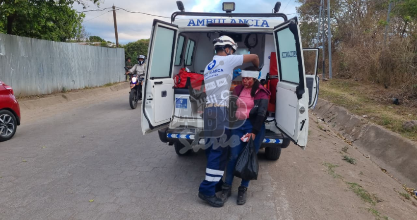 El motociclista que provocó el chocó abandonó el lugar. Foto: José Enrique Ortega/Radio ABC Stereo