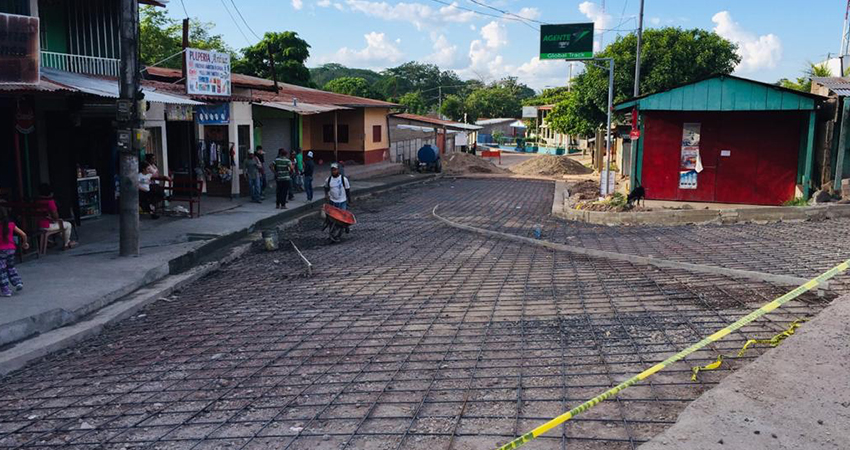 La calle es una de las principales vías del municipio. Foto: Cortesía Alcaldía Pantasma