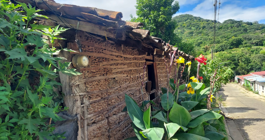 El dueño actual de la casa se niega a restaurarla por el valor histórico que esta tiene.