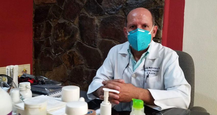 Dr. Edgar Baltodano, cirujano plástico de Estelí. Foto: Roberto Mora/Radio ABC Stereo