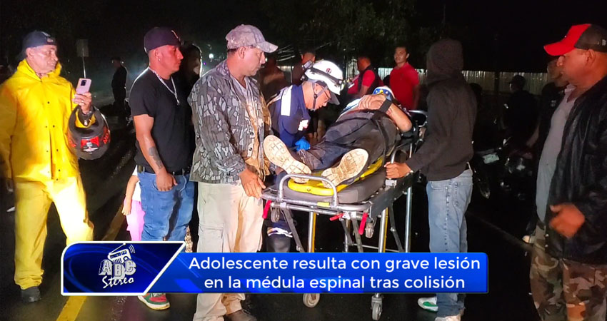 Adolescente resulta con grave lesión en la médula espinal tras colisión