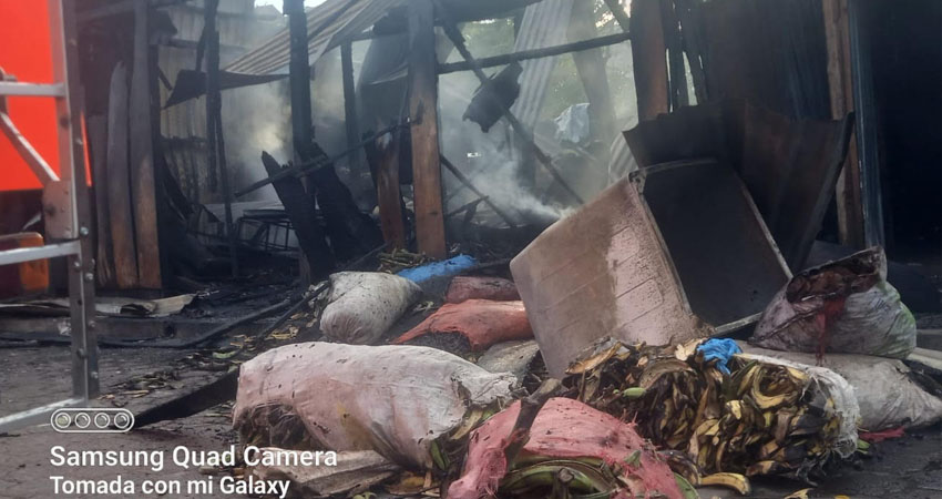 Bomberos Unidos de Matagalpa atendieron la emergencia. Foto: Cortesía/Radio ABC Stereo