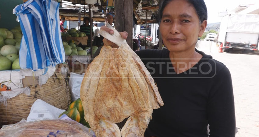 Comerciantes de pescado seco esperan aumento de ventas en esta temporada. Foto: Cortesía/Radio ABC Stereo