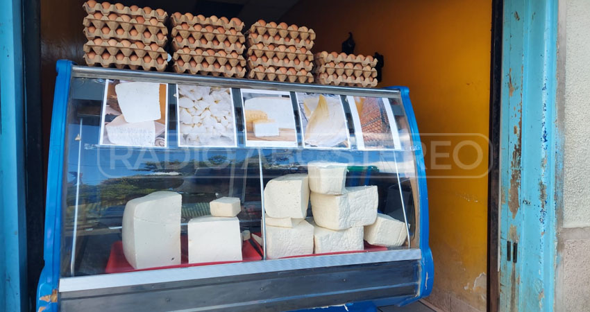 El queso se cotiza a 110 córdobas y la cuajada a 100. Foto: Denis García/Radio ABC Stereo
