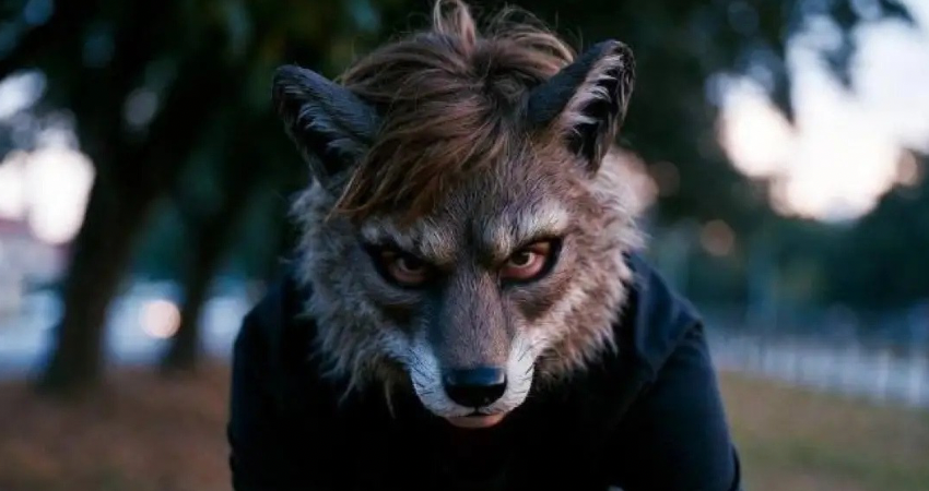 Este movimiento reúne a jóvenes que se visten y comportan como animales. Foto de referencia.