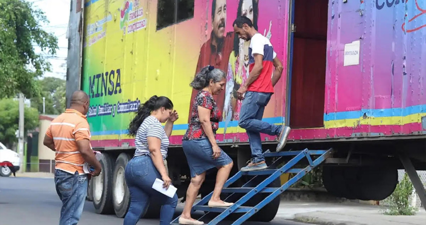 Clínica Móvil del Minsa. Foto: Cortesía
