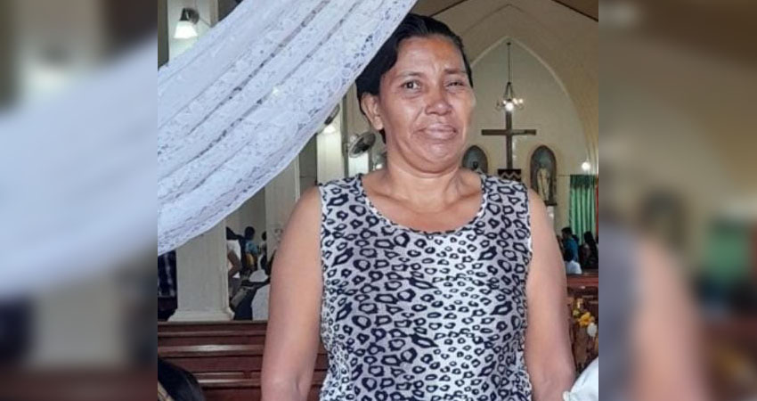 Aura Agustina Chévez Ramírez se dirigió a los juzgados de Estelí, a realizar algunas diligencias, luego, aparentemente tomó un taxi hacia la terminal de buses, pero han pasado dos días y aún no llega a casa.