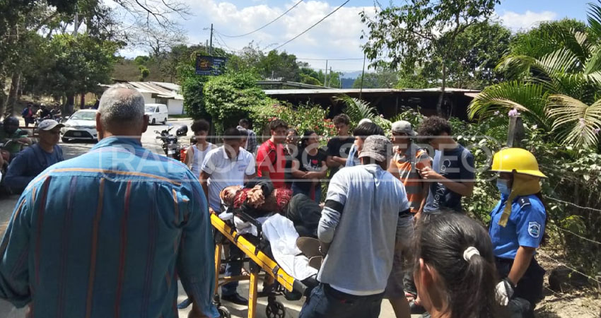 El lesionado fue trasladado a un centro asistencial. Foto:Cortesía/Radio ABC Stereo