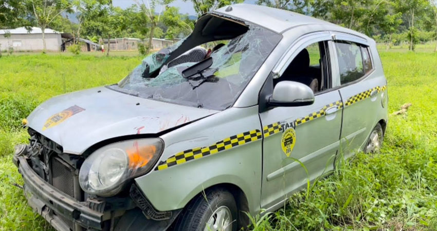 El accidente ocurrió en el kilómetro 298 sobre la carretera Jalapa-Teotecacinte. Foto: Cortesía/Radio ABC Stereo