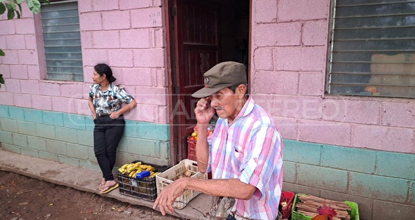 Las víctimas esperan que el malhechor sea capturado. Foto: Jacdiel Rivera/Radio ABC Stereo