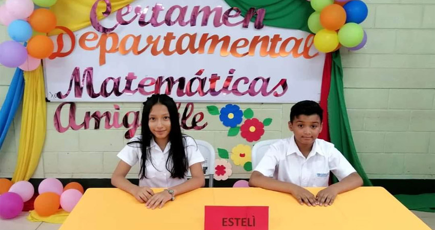 Los alumnos se prepararon estudiando diariamente, ahora participarán en el certamen nacional. Foto: Cortesía/Radio ABC Stereo