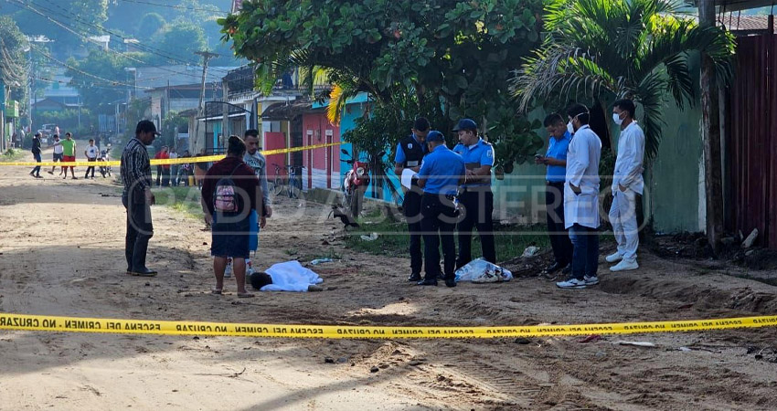 El señalado iba con las víctimas cuando repentinamente se alteró y los atacó, según lugareños. Foto: Cortesía/Radio ABC Stereo