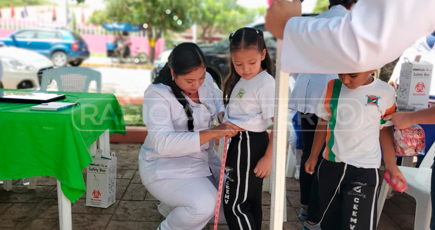 La población en edad estudiantil será beneficiada con la campaña. Foto: José Enrique Ortega/Radio ABC Stereo