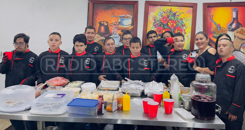 El emprendimiento tiene el objetivo de generar empleo para los jóvenes con discapacidad. Foto: Dayana González/Radio ABC Stereo