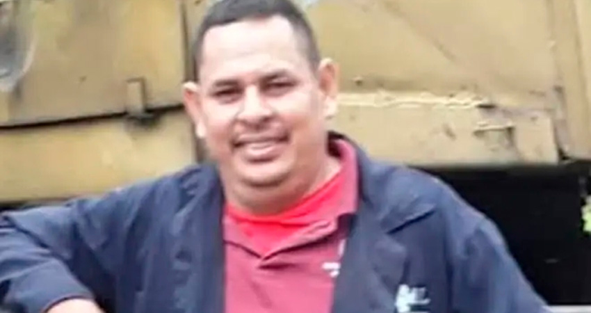 El matagalpino se encontraba reparando un vehículo, cuando este cayó sobre su cuerpo.