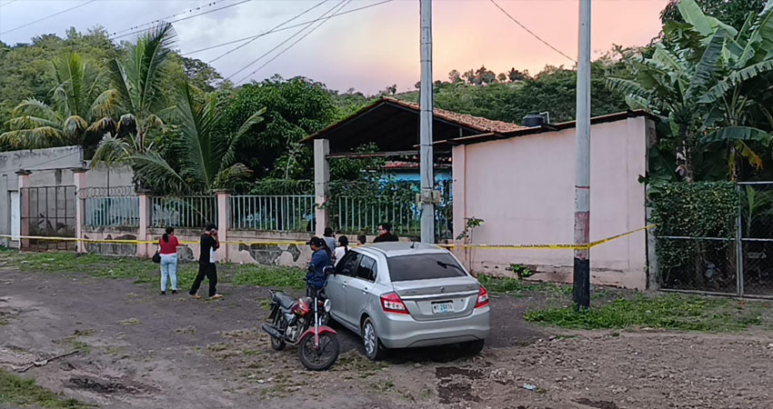El hallazgo fue realizado el sábado en horas de la tarde según informes de vecinos. Foto: Jacdiel Rivera/Radio ABC Stereo