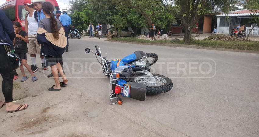 Repartidor de gas resultó lesionado en accidente de tránsito. Foto: José Enrique Ortega/Radio ABC Stereo