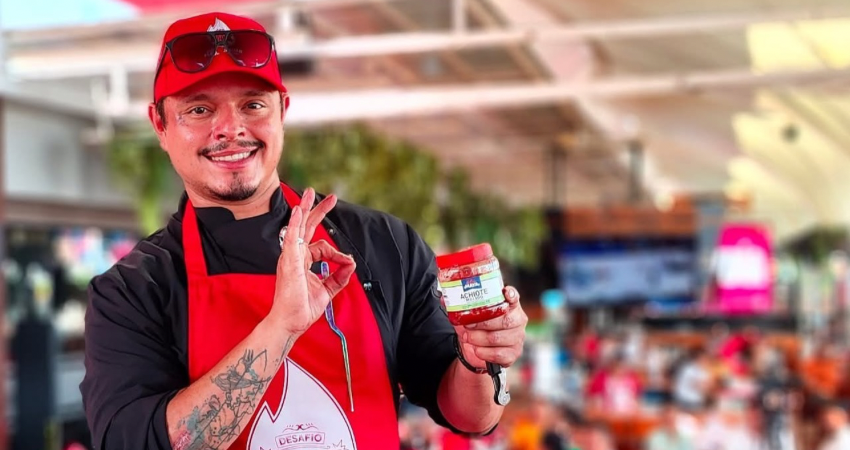 En su hogar en España, el chef esteliano Bayardo Hernández graba una miniserie que combina recetas, vivencias y raíces nicas. Un proyecto que busca inspirar a quienes aman la cocina y promover los platillos de la Tierra de Lagos y Volcanes.