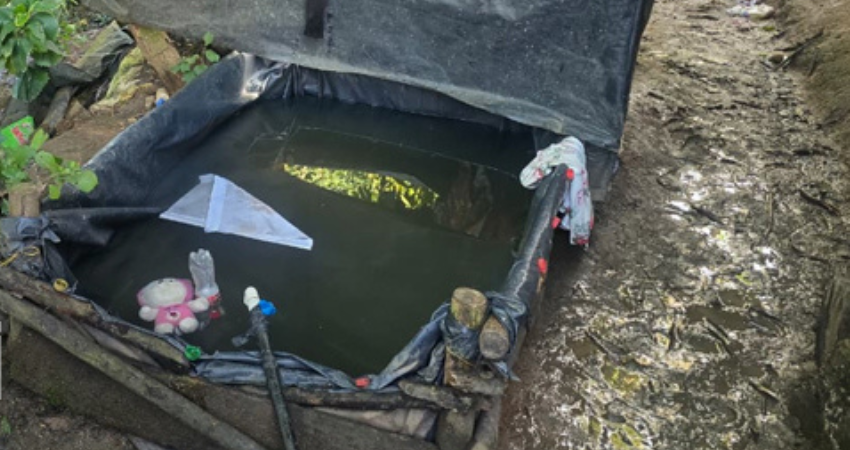 La pequeña, de 18 meses, fue encontrada sin vida dentro de una pila llena de agua que estaba en el patio de su vivienda.